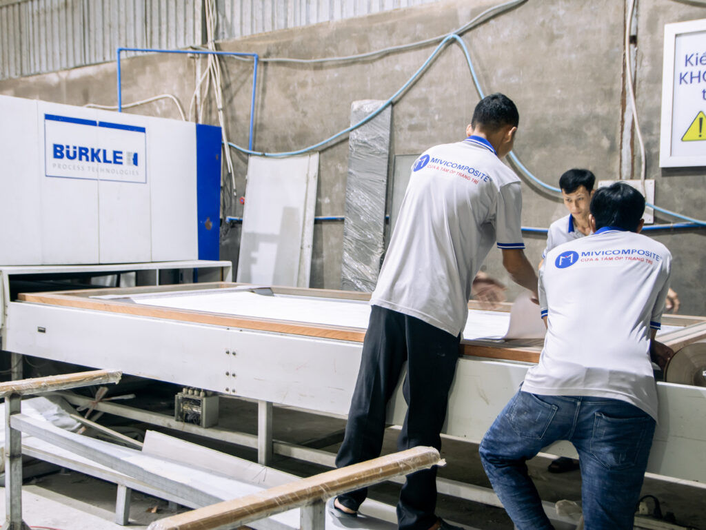 Mivicomposite Factory 7